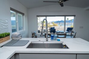 Interior - Waterfront Sam's Beachcomber $249 a Night (Lake Havasu City)
