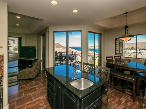 Havasu Springs Condo #3009 - PRIVATE BOAT SLIP