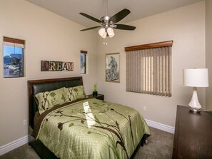 3 bedrooms, free WiFi, bed sheets