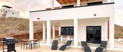 Piscine extérieure, piscine chauffée