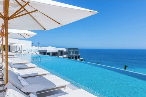 1 bedroom suite at Garza Blanca Cabo