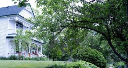 Harbor Hill Inn - Carriage House