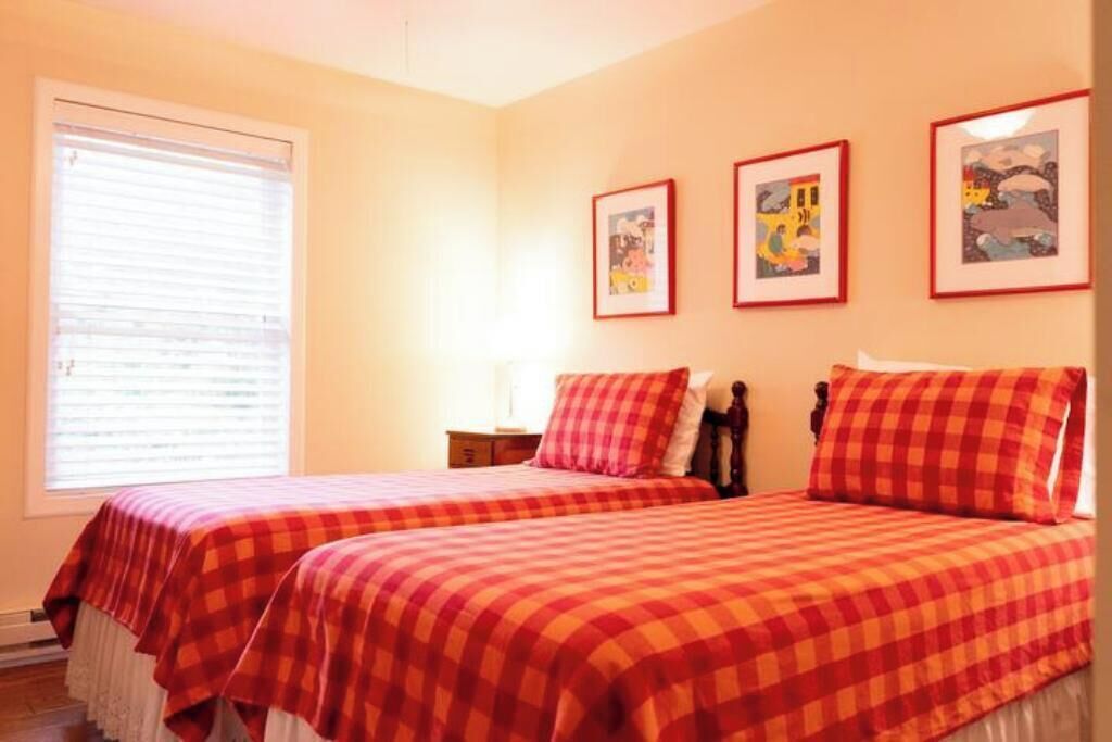 2 habitaciones, wifi gratis y ropa de cama 