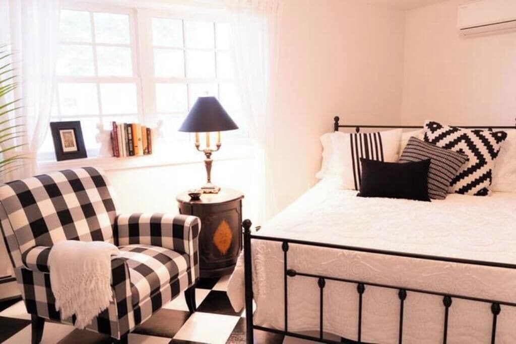 1 chambre, Wi-Fi gratuit, draps fournis