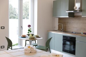 Four, plaque de cuisson