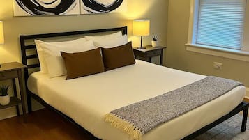 1 bedroom, iron/ironing board, travel cot, WiFi