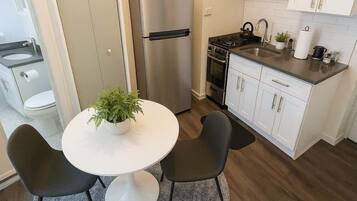 Fridge, microwave, stovetop, toaster