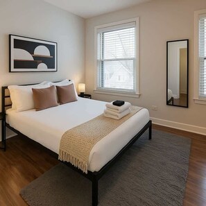 1 bedroom, travel cot, WiFi, bed sheets