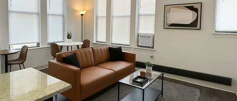 Télévision, espaces bureaux