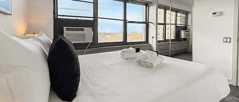 2 chambres, fer et planche à repasser, lit parapluie, Wi-Fi