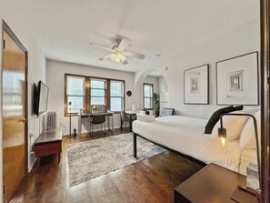 Iron/ironing board, travel cot, WiFi, bed sheets