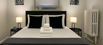 Cozy Studio in Hyde Park-Walk to Lake & University