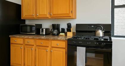 1BR Vibrant & Inviting Apt in Chicago