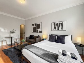 Iron/ironing board, travel cot, WiFi, bed sheets