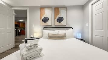 1 bedroom, iron/ironing board, travel cot, WiFi