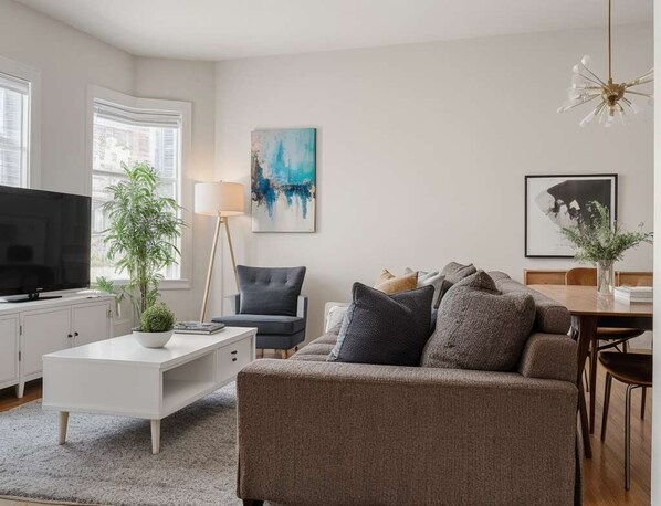 Téléviseur, bureau