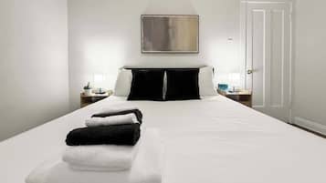 6 bedrooms, WiFi, bed sheets