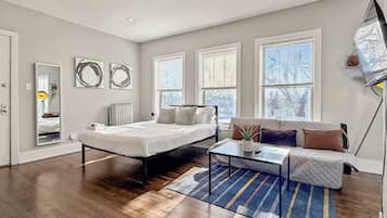 Iron/ironing board, travel crib, WiFi