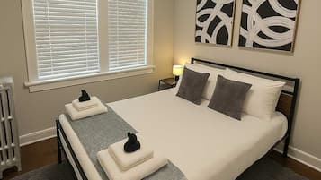 1 bedroom, iron/ironing board, travel cot, WiFi