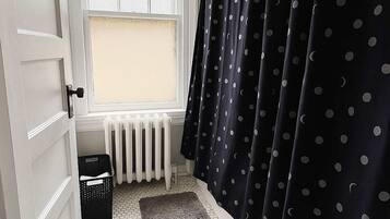 Regadera y secadora de cabello