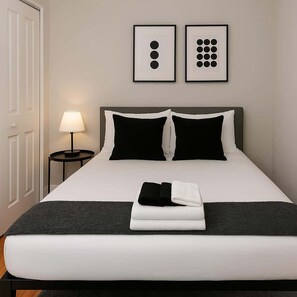 2 bedrooms, iron/ironing board, travel cot, WiFi