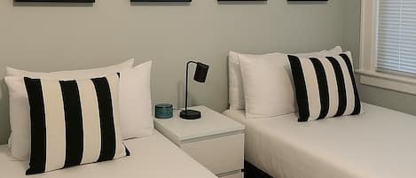 2 quartos, ferros/tábuas de passar roupa, Wi-Fi, roupa de cama