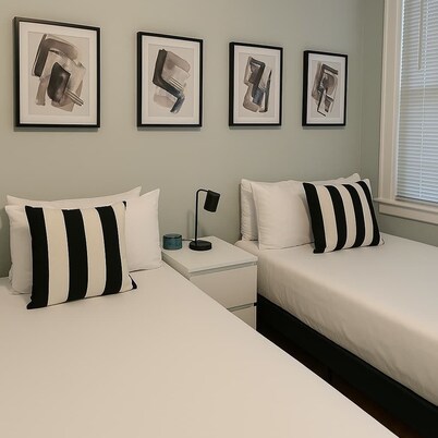 2BR Apt Beautifully Furnished