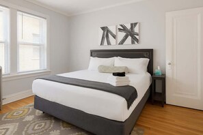 1 chambre, fer et planche à repasser, Wi-Fi, draps fournis