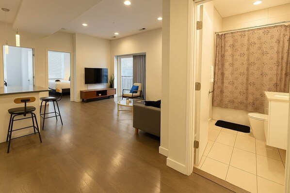 3 bedrooms, iron/ironing board, travel cot, WiFi