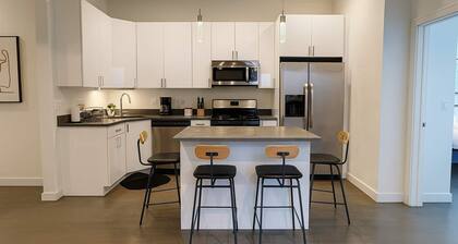 3BR Complete and Spacious Apt