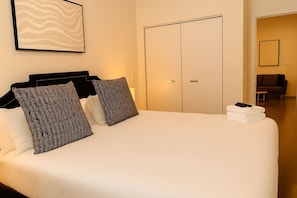 3 Schlafzimmer, Bügeleisen/Bügelbrett, Reisekinderbett, WLAN