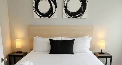 2BR Getaway - Comfy & Ready