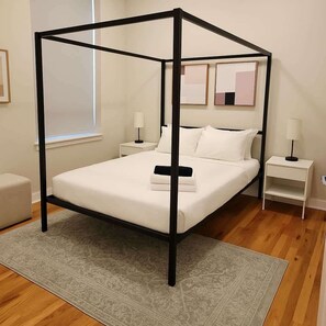 1 bedroom, iron/ironing board, travel cot, WiFi