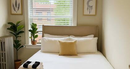Portage Park 1BR Retreat