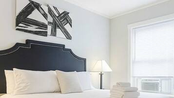 1 bedroom, iron/ironing board, travel cot, WiFi