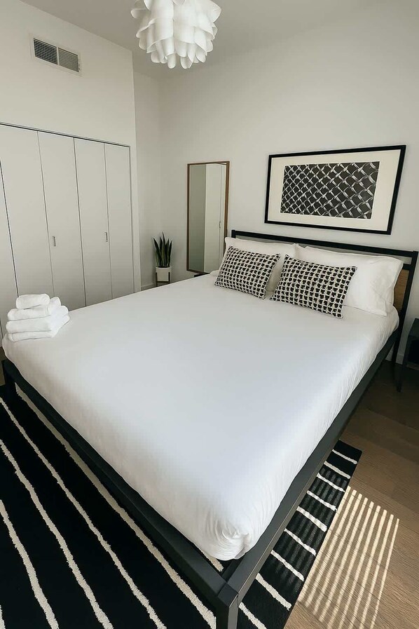 1 soverom, strykejern/-brett, reiseseng for barn og wi-fi