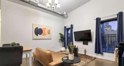 Modern Comfort: 1BR Unit w/ Laundry