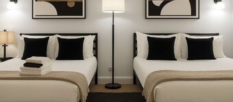 Modern 1BR in Historic HydePark