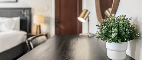 1 chambre, fer et planche à repasser, lit parapluie, Wi-Fi