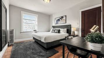 1 bedroom, iron/ironing board, travel cot, WiFi