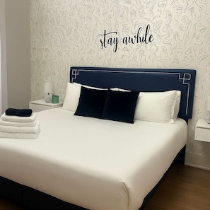 2 bedrooms, iron/ironing board, travel cot, WiFi