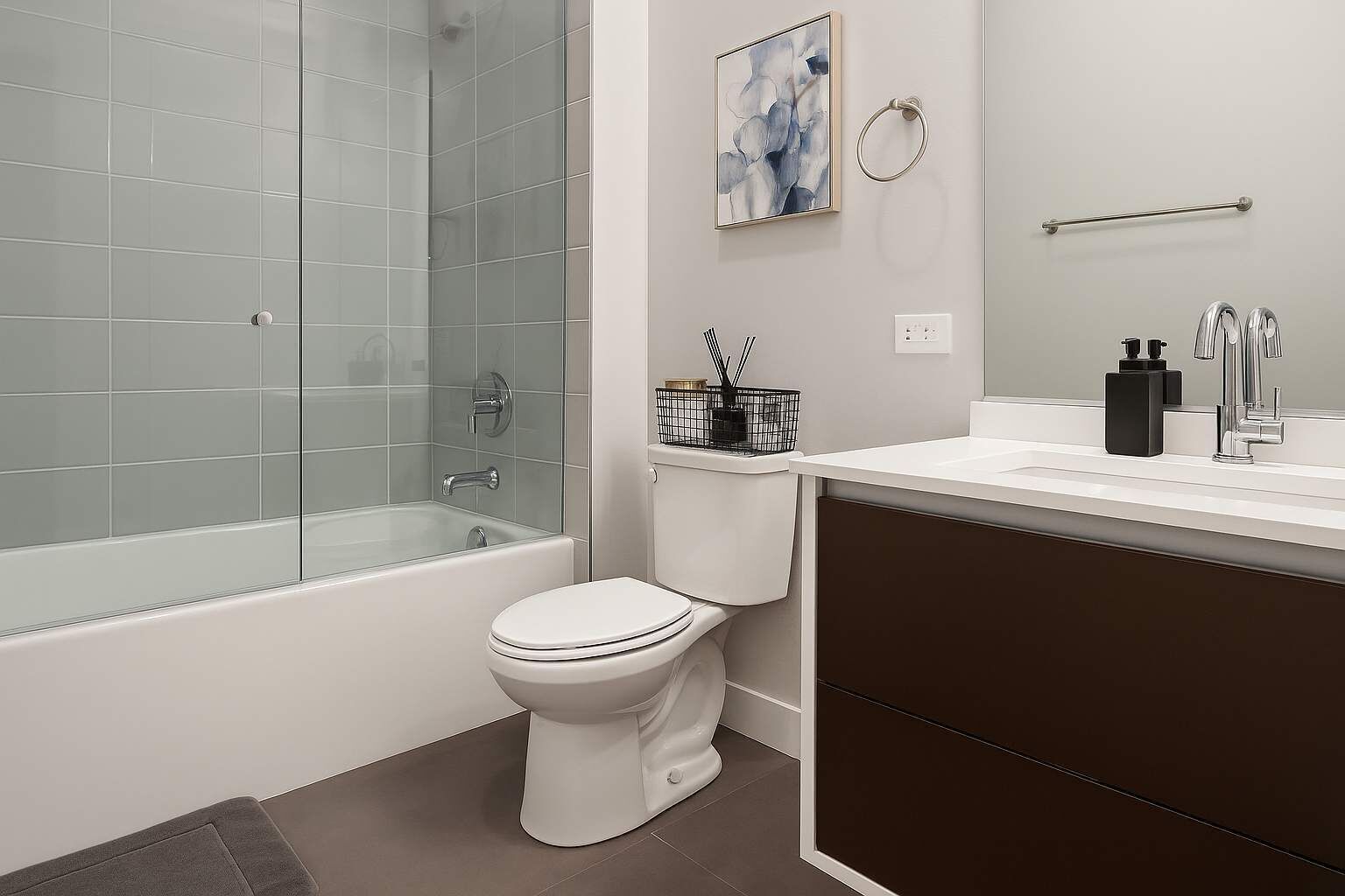 Dusche, Haartrockner, Handtücher