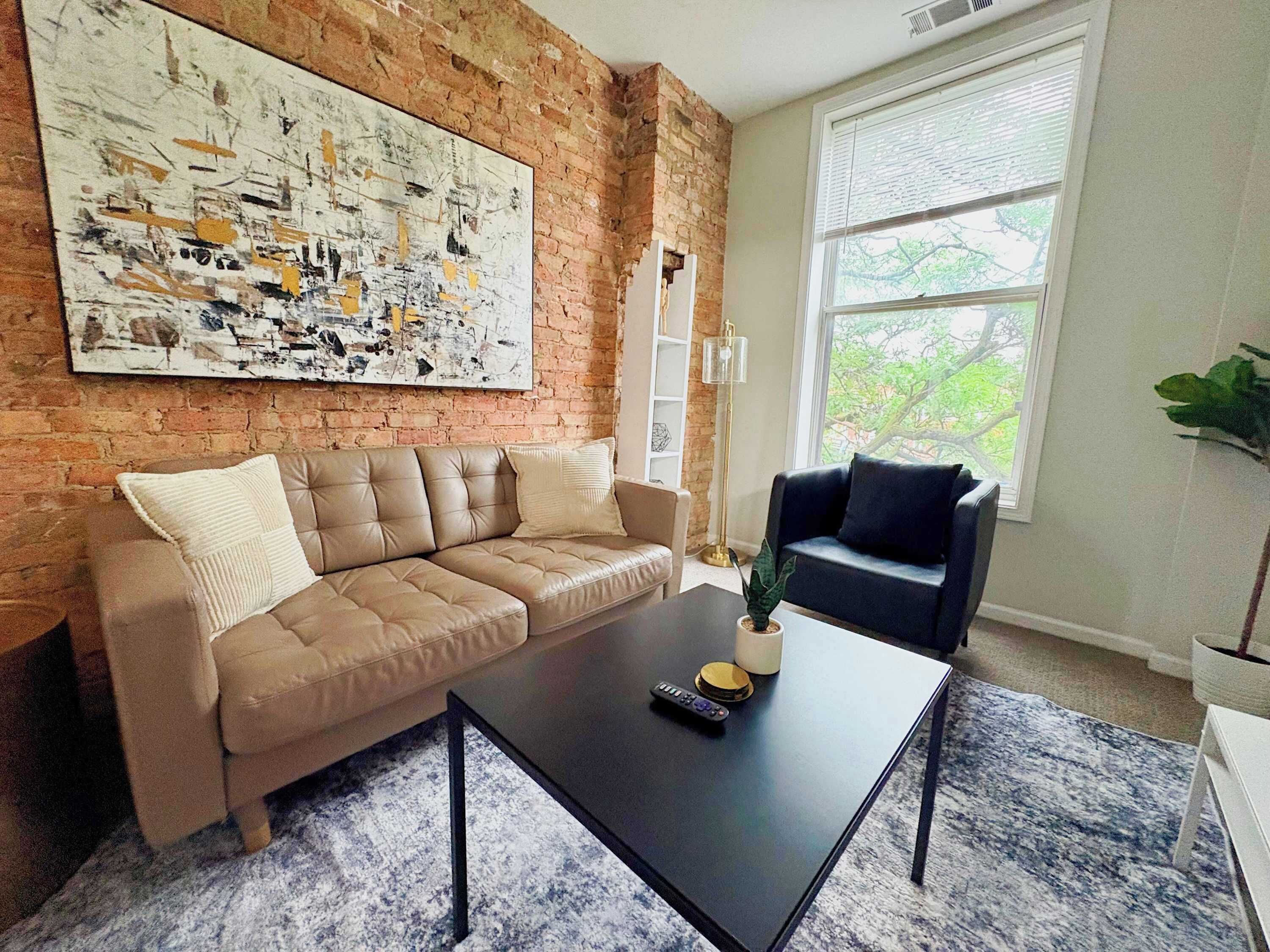 تلفزيون، مكتب