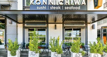 Modern Comfort Meets Classic Charm (L)