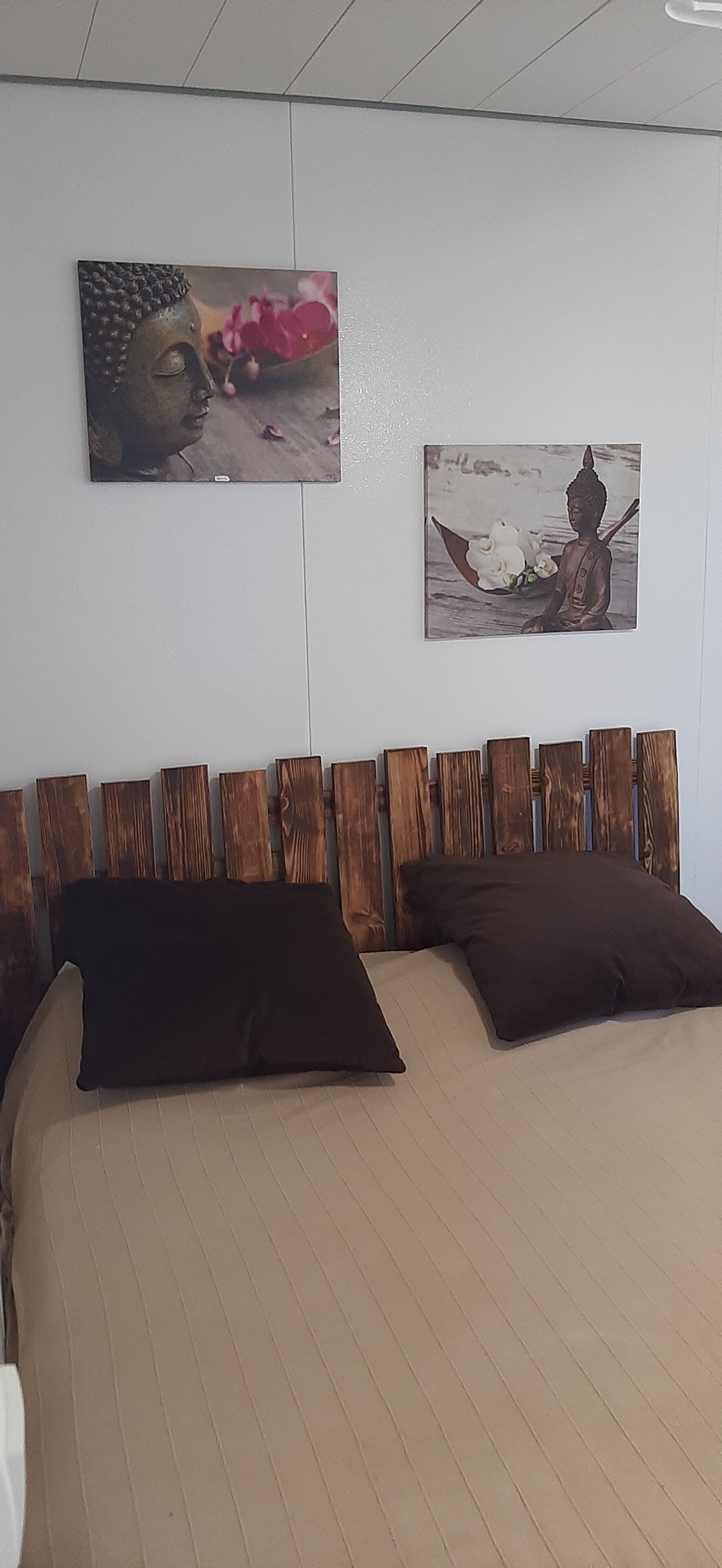 2 makuuhuonetta, ilmainen Wi-Fi, vuodevaatteet