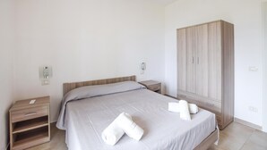 Unclassified image, 4 of 22, button - Cozy apartment in Ricadi with WiFi (Ricadi)