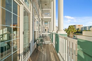 Property grounds - The Hamptons | Balcony Ocean View  | Walk to Beach (Panama City Beach)