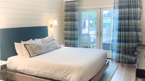 Grand Room, 1 King Bed, Patio, Oceanfront | Terrace/patio