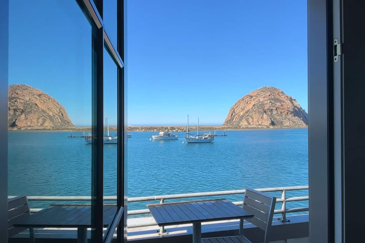 Premier Double Room, 1 King Bed, Fireplace, Bay View