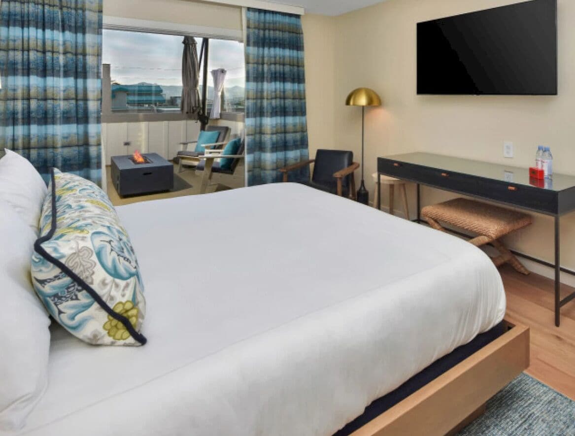 Sistema de insonorización, wifi gratis y ropa de cama 